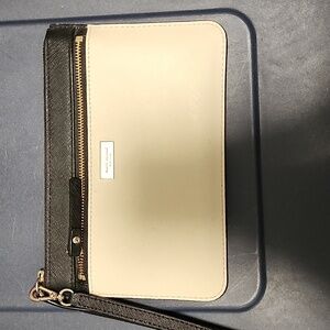 Kate Spade Wristlet Wallet Clutch